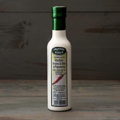 Italienisch Extra natives Olivenöl mit chili aromatisiert